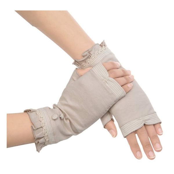 7. Kenmont Women Outdoor Sports Gloves