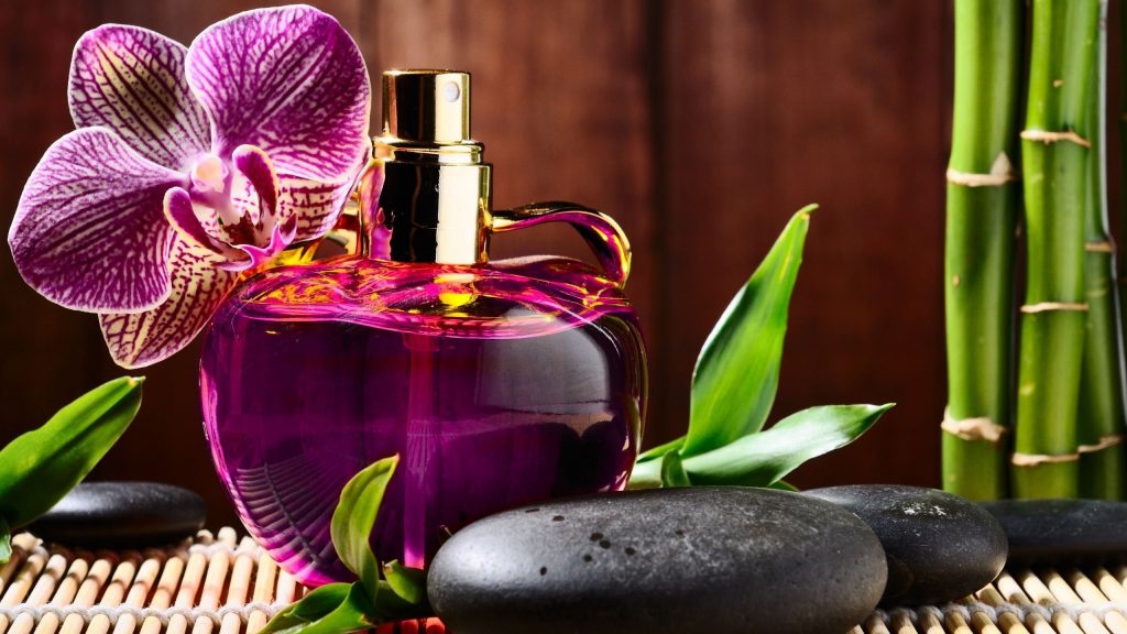 ᐅ Best Great Smelling Colognes for Women Reviews → Compare NOW!