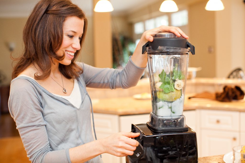 ᐅ Best Fruit Blenders Reviews → Compare NOW!